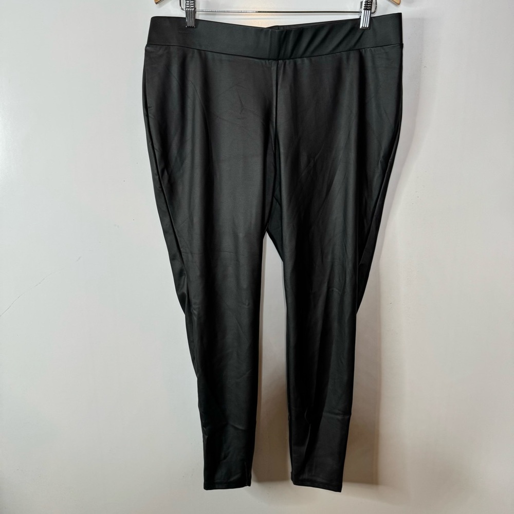 Torrid Faux Leather Black Leggings Size‎ 2x